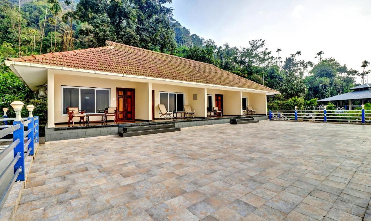 Treebo Tryst Jathika Resorts Kozhikode Ngoại thất bức ảnh
